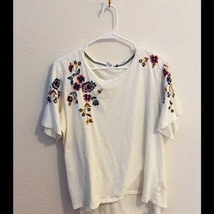 Anthropologie Akemi & Kin Embroidered Tee
